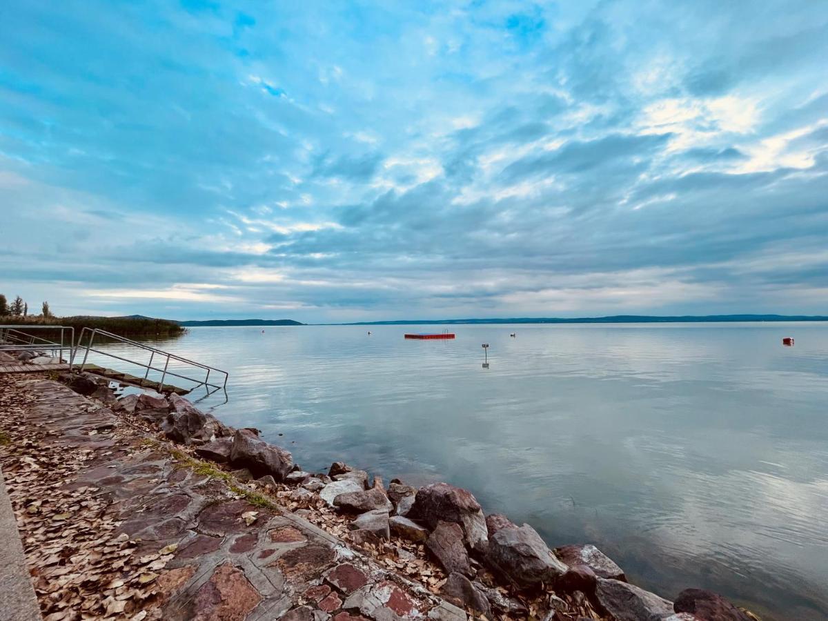 Aranygesztenye Apartmanhaz Balatonudvari Dış mekan fotoğraf