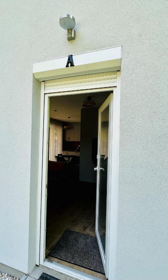 Aranygesztenye Apartmanhaz Balatonudvari Dış mekan fotoğraf